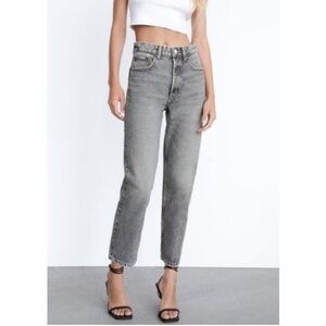 Zara Highrise Grey Mom Jeans Cotton Size 4